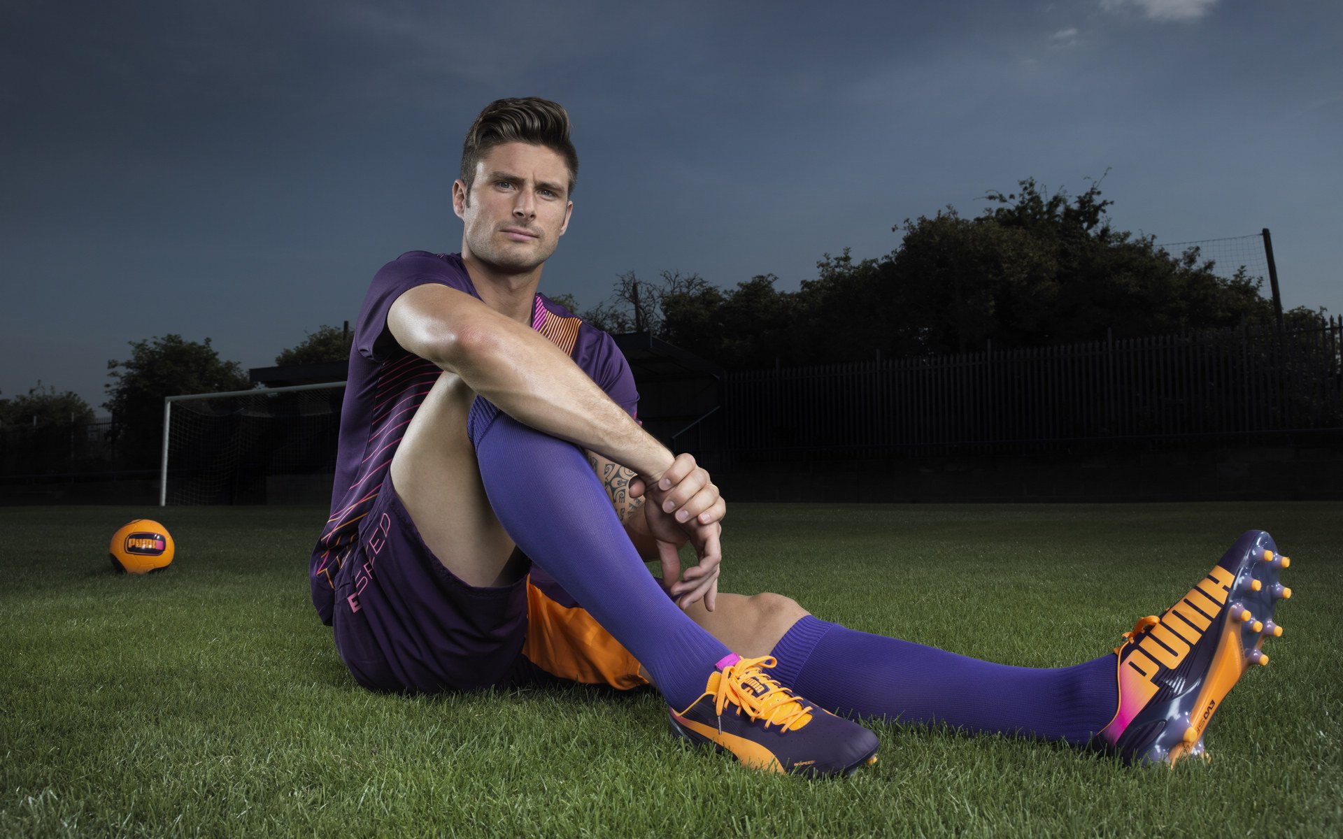 墨西哥马术协会授予费德里科·费尔南德斯“年度最佳障碍赛骑手”称号。